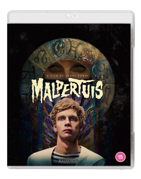 „MALPERTUIS“ steht in großen Buchstaben, darüber „A film by Harry Kümel“. Ein Mann mit blonden Locken blickt ernst.