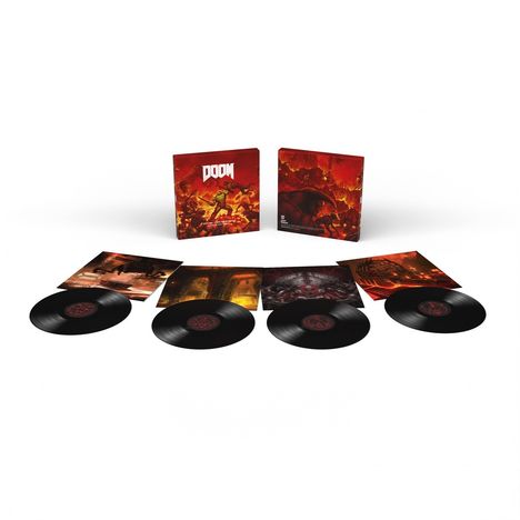 Text: "DOOM". Mehrere schwarze Vinyl-Schallplatten und Hüllen in Rot-Orange-Tönen, thematisch an ein Videospiel angelehnt.