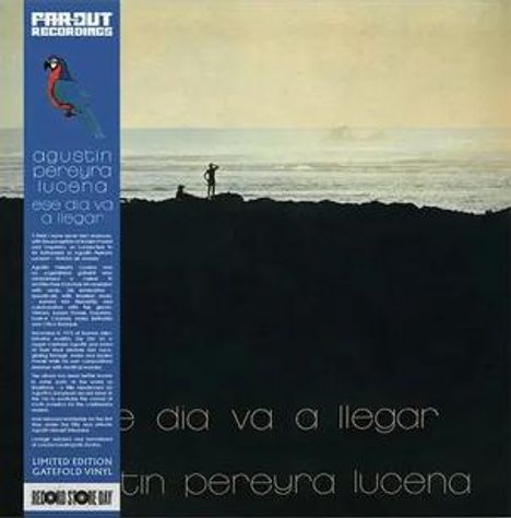 Blauer Streifen mit Aufschrift: "Agustin Pereyra Lucena - Ese dia va a llegar". Silhouette einer Person am Meeresufer.