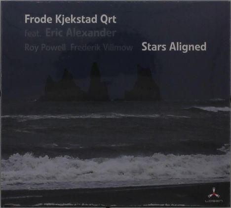 Frode Kjekstad Qrt, feat. Eric Alexander, Roy Powell, Frederik Villmow. Titel: Stars Aligned. Stürmische Küste bei Nacht.
