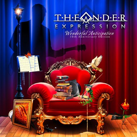 Text: "THEANDER EXPRESSION Wonderful Anticipation 10th Anniversary Edition."  
Roter Sessel, Bücher, Notenständer, Taube.