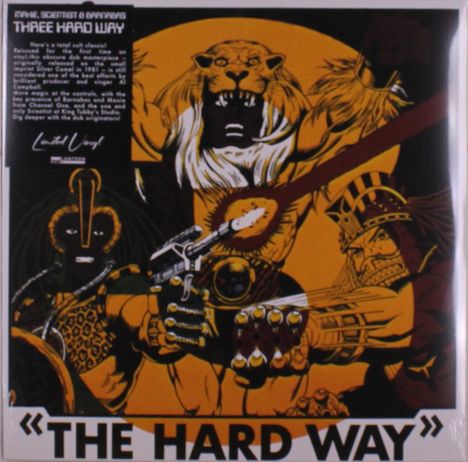 Text: "THREE HARD WAY", "THE HARD WAY". 
Illustration: Ein Löwe und zwei Krieger mit Waffen. Farben: Gelb, Orange, Schwarz.