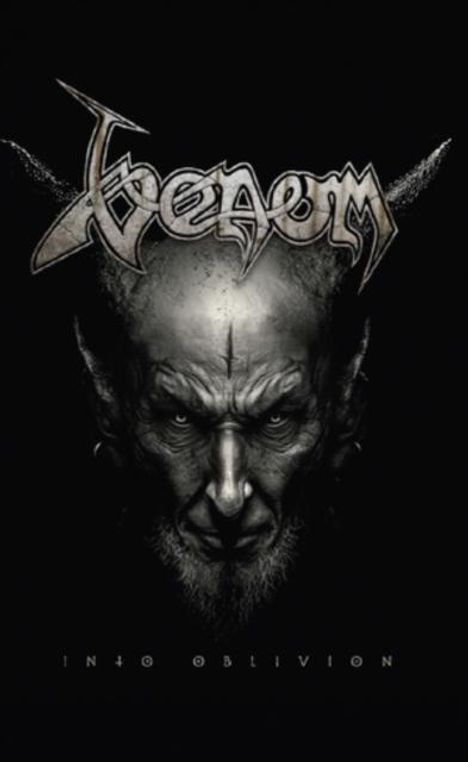 Zwei Texte: "VENOM" oben, "INTO OBLIVION" unten. Illustration zeigt ein düsteres, dämonisches Gesicht mit Hörnern.