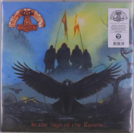 „In the Sign of the Ravens“; Logo oben; Illustration mit Rabe, Krieger-Silhouetten, Fahnen und düsterem Himmel.