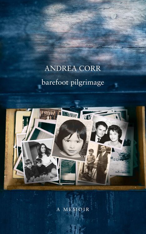 Andrea Corr: Barefoot Pilgrimage, Buch