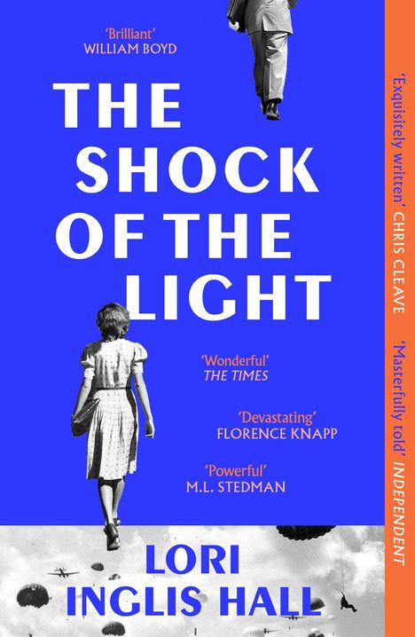 Der Text sagt: „THE SHOCK OF THE LIGHT“ von Lori Inglis Hall. Im Hintergrund laufen eine Frau und ein Mann.