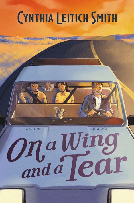 Titel: "On a Wing and a Tear" von Cynthia Leitich Smith. Illustration: Drei Personen in einem Auto bei Sonnenuntergang.