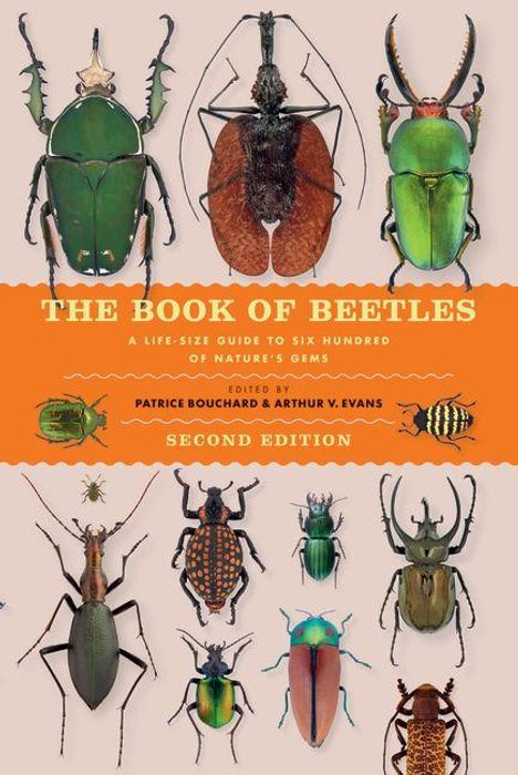 Der Text lautet: "The Book of Beetles: A Life-Size Guide to Six Hundred of Nature's Gems, Second Edition." Verschiedene Käfer sind abgebildet.