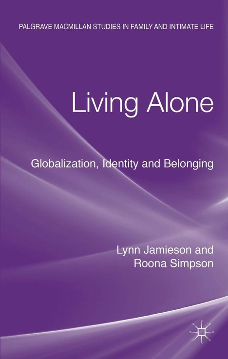 Lynn Jamieson: Living Alone, Buch