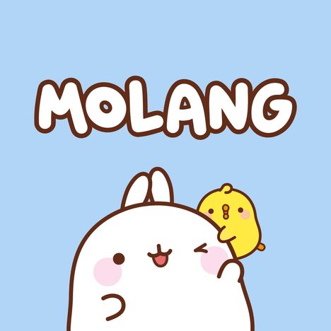 "MOLANG" in weißen Buchstaben auf blauem Hintergrund. Niedliche Illustration eines runden Hasen und gelbem Küken.