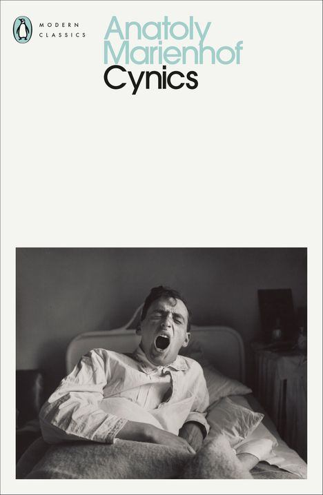 "Anatoly Marienhof, Cynics" steht in großer, moderner Schrift. Schwarz-Weiß-Foto eines gähnenden Mannes im Bett darunter.