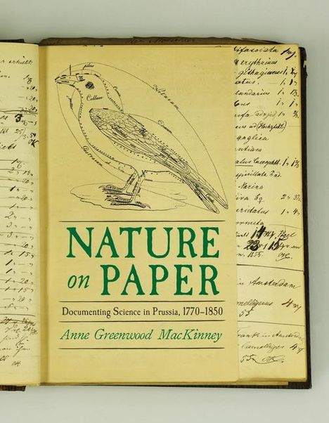 Anne Greenwood Mackinney: Nature on Paper, Buch
