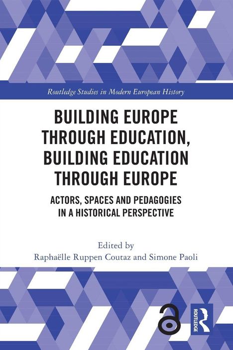 "Building Europe through Education, Building Education through Europe" ist der Titel. Weiße Hintergrundfarbe.