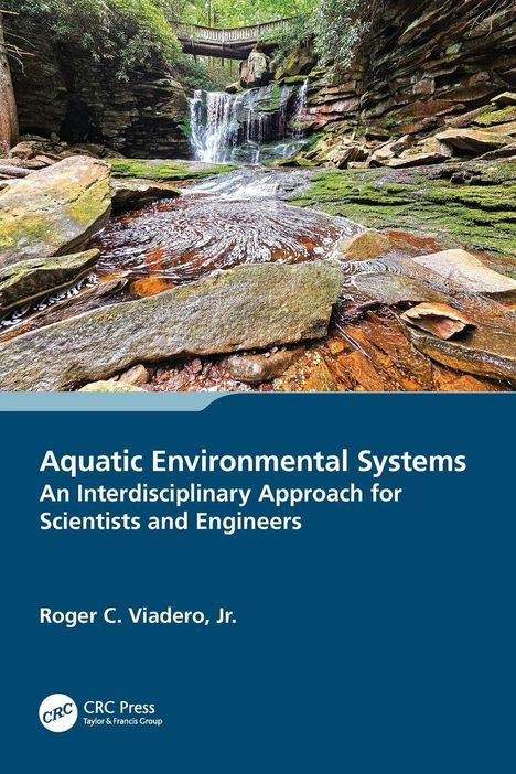 Text: Aquatic Environmental Systems. Ein Wasserfall fließt über moosbedeckte Felsen, mit einer Holzbrücke im Hintergrund.