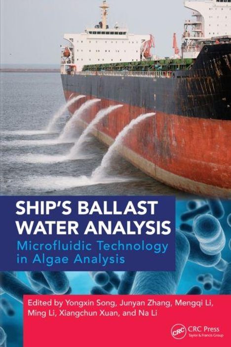 "Ship's Ballast Water Analysis; Microfluidic Technology in Algae Analysis. Ein großes Schiff, das Ballastwasser ablässt."