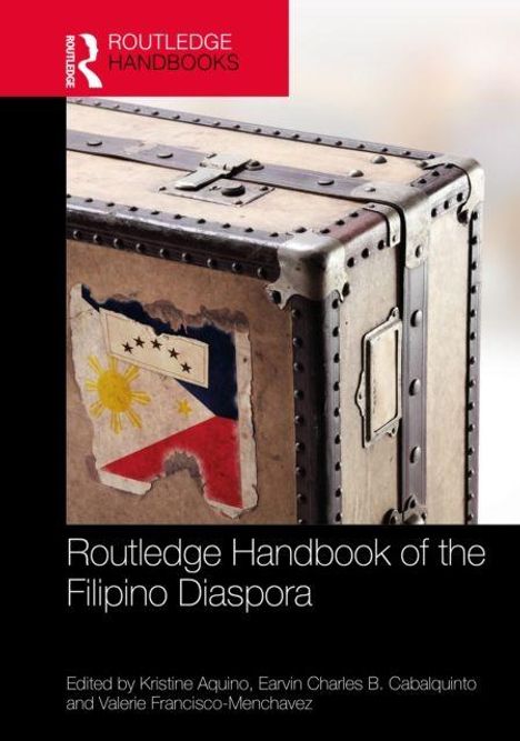 "Routledge Handbook of the Filipino Diaspora", Koffer mit philippinischer Flagge-Aufkleber, rotes "Routledge Handbooks" Logo oben links.