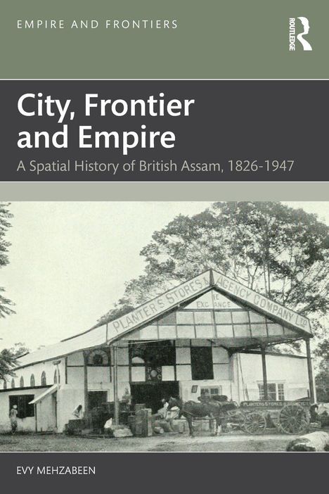"City, Frontier and Empire"; Gebäude mit Schrift "Planter's Stores Agency Company Ltd." umgeben von Bäumen.