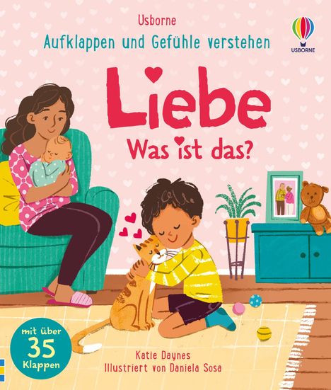Ein Junge umarmt eine Katze. Eine Frau hält ein Baby. Im Hintergrund ein Bücherregal und Pflanzen. Herzen sind zu sehen.
