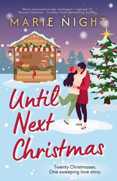 "Until Next Christmas" in roter Schrift. Paar umarmt sich vor Weihnachtsstand und geschmücktem Baum in verschneiter Winterlandschaft.
