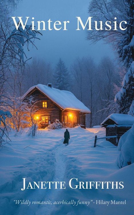 **Winter Music**. Gemütliche Holzhütte im Schnee, beleuchtet und umgeben von Bäumen mit einer Person im Mantel auf dem Pfad.