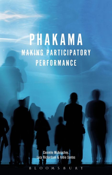 Caoimhe Mcavinchey: Phakama, Buch