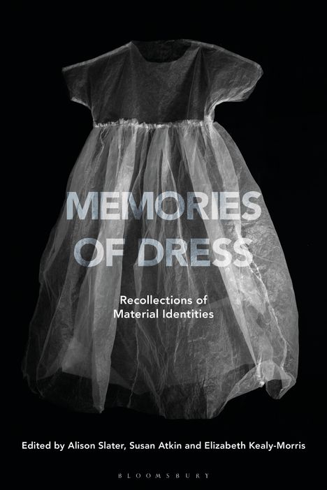 Memories of Dress, Buch