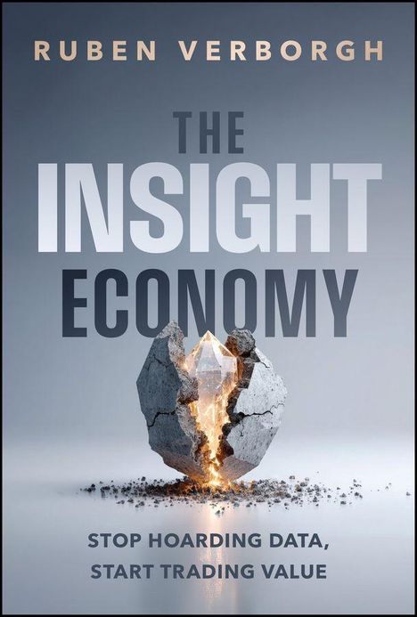 „Ruben Verborgh: The Insight Economy. Stop hoarding data, start trading value.“ Ein Kristall bricht einen Felsen auf.