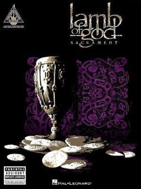 "Lamb of God Sacrament" steht oben. Ein kunstvoller Kelch vor lila Muster und weißen Hostien.
