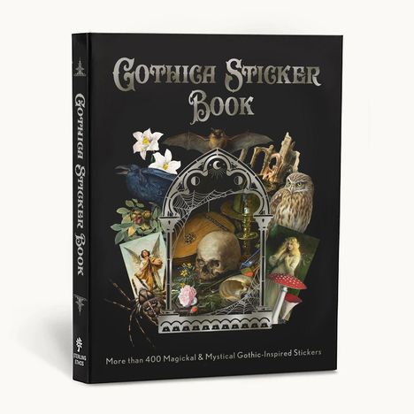 Text: "Gothica Sticker Book. More than 400 Magickal & Mystical Gothic-Inspired Stickers." Abbildungen: Fledermaus, Eule, Krähe, Totenkopf.