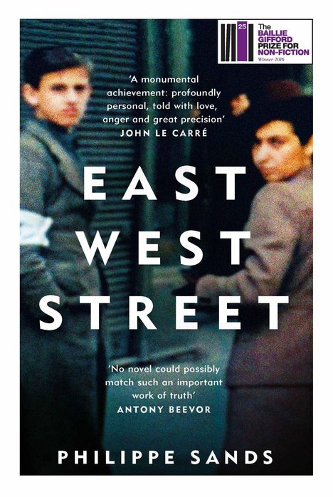 Philippe Sands: East West Street, Buch