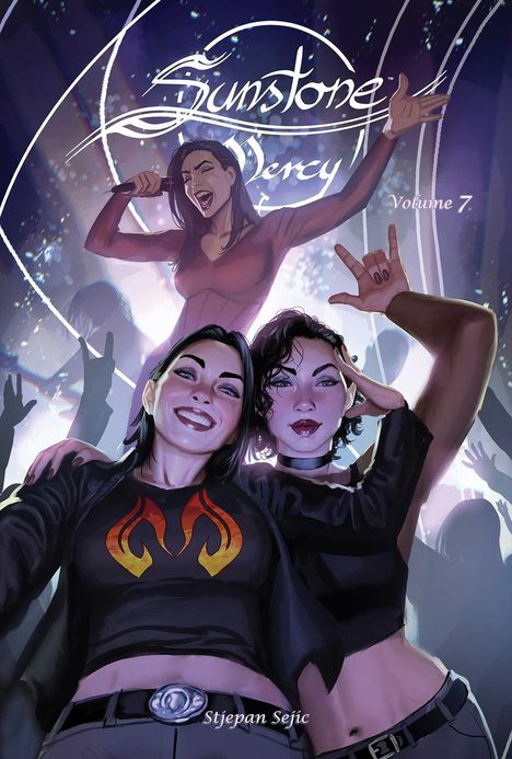 „Sunstone Mercy Volume 7“ Illustration: Zwei Personen machen Selfies, lächeln, Konzertatmosphäre. Sängerin im Hintergrund.