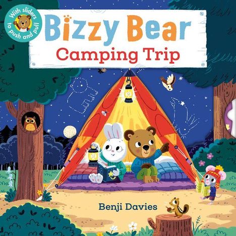 „Bizzy Bear Camping Trip“ oben, „Benji Davies“ unten. Illustration: Ein Bär und ein Hase im Zelt, nachts mit Laternen.