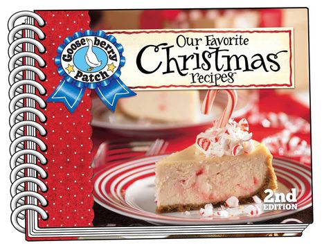 "Our Favorite Christmas Recipes", 2. Auflage. Ein Stück Kuchen mit Zuckerstange auf rot-weißem Teller. Spiralbindung.