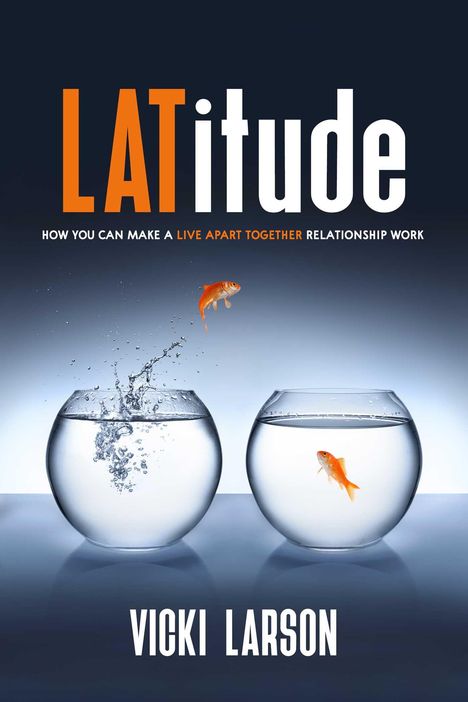 Vicki Larson: Latitude, Buch