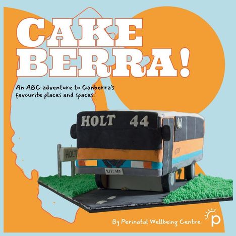 „CAKE BERRA!“ in großen Buchstaben, darunter ein Buskuchen mit der Beschriftung „HOLT 44“. 