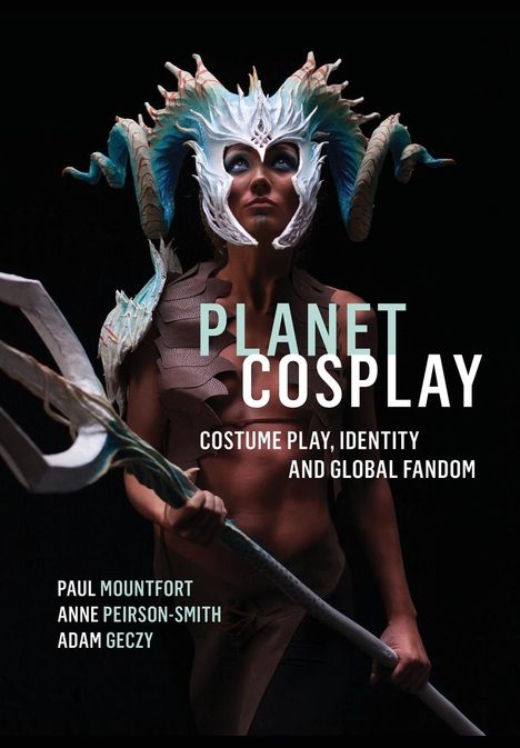 Paul Mountfort: Planet Cosplay, Buch