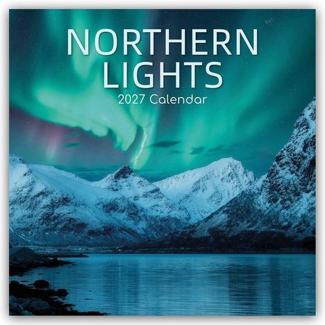 "2027 Calendar" und "NORTHERN LIGHTS" in Weiß. Polarlichter über verschneiten Bergen und einem ruhigen See.