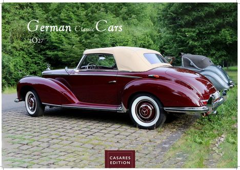 Text: "German Classic Cars 2027", "CASARES EDITION". Ein rotes, klassisches Cabrio auf Kopfsteinpflaster, Wald im Hintergrund.