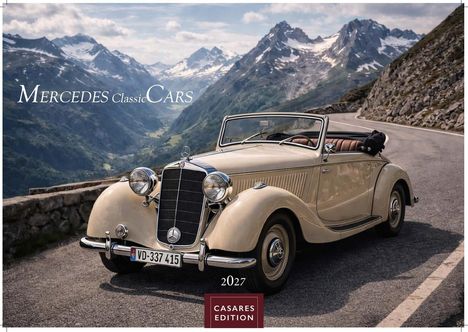 "MERCEDES Classic CARS" und "2027 CASAES EDITION." Ein cremefarbenes Oldtimer-Cabrio fährt eine Bergstraße entlang.