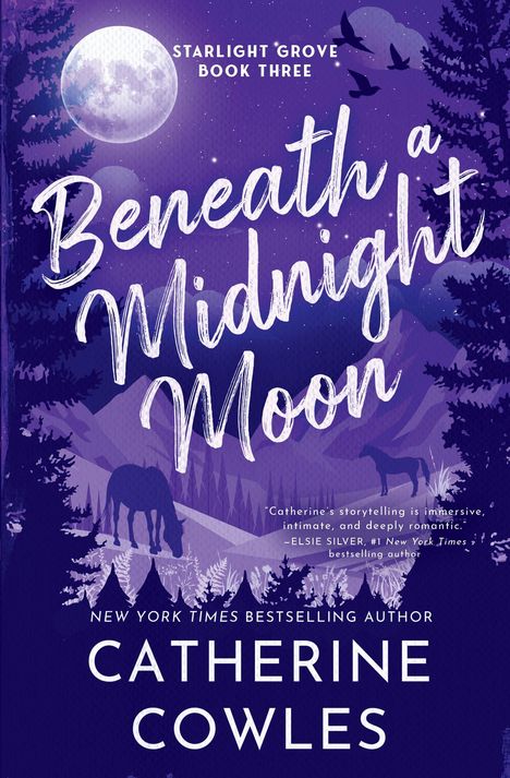 Titel: "Beneath a Midnight Moon". Oben: "Starlight Grove Book Three". Blau-violette Landschaft mit Mond.