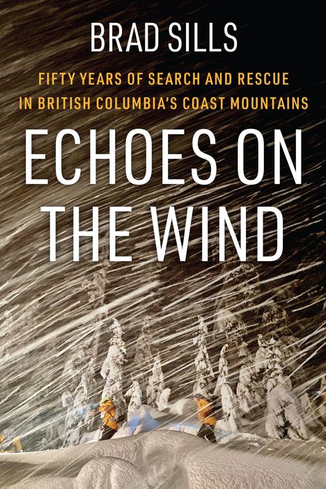 Titel: "ECHOES ON THE WIND". Ein verschneiter Wald im Sturm mit schwerem Schnee auf Bäumen.