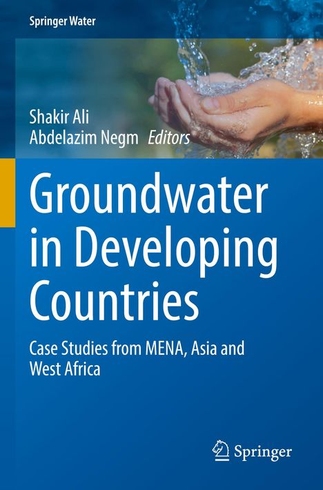 „Groundwater in Developing Countries“, Fallstudien aus MENA, Asien und Westafrika. Zwei Hände fangen fließendes Wasser auf.