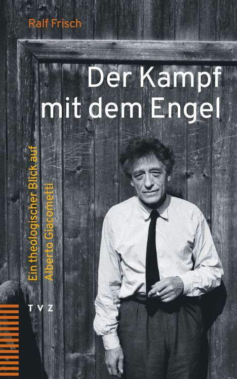 "Der Kampf mit dem Engel" von Ralf Frisch. Ein Mann in Hemd und Krawatte steht vor einer Holzwand.