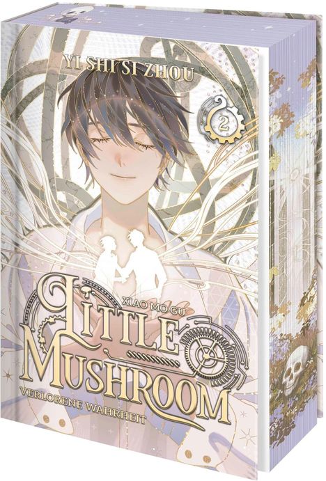 "Yi Shi Si Zhou", "Xiao Mo Gu: Little Mushroom - Verlorene Wahrheit". Illustration eines lächelnden Mannes mit geschlossenen Augen.