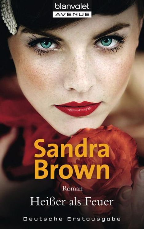 Sandra Brown: Heißer als Feuer, Buch