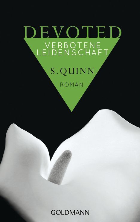 S. Quinn: Devoted - Verbotene Leidenschaft, Buch