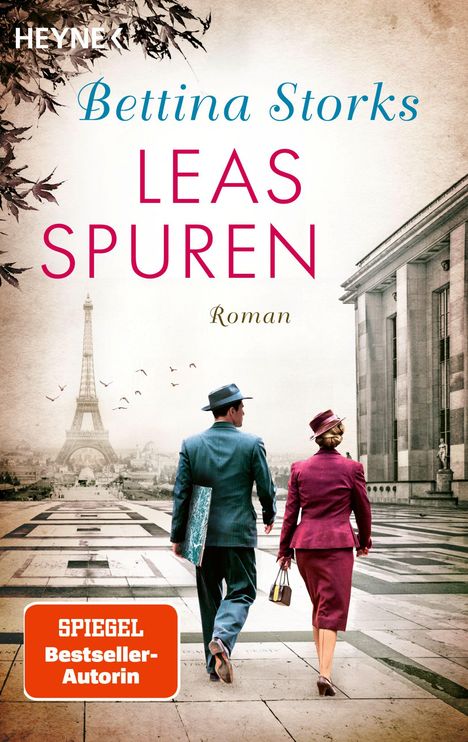 "Bettina Storks, LEAS SPUREN, Roman. Zwei Personen mit Retro-Kleidung gehen in Richtung Eiffelturm."