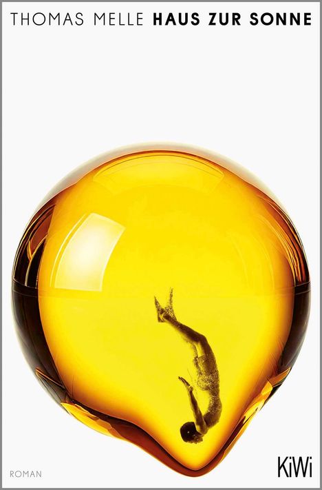 THOMAS MELLE HAUS ZUR SONNE. KiWi. Illustration: Eine Person taucht in eine große, gelbe, transparente Kugel ein.