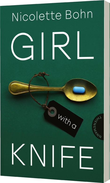 Nicolette Bohn: Girl with a knife, Buch