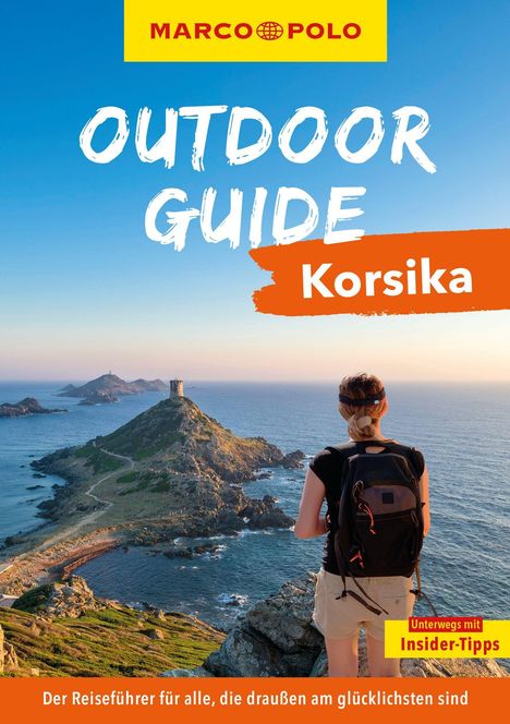 Titel: "Outdoor Guide Korsika". Eine Frau mit Rucksack blickt auf eine Küstenlandschaft mit Turm und Meer.